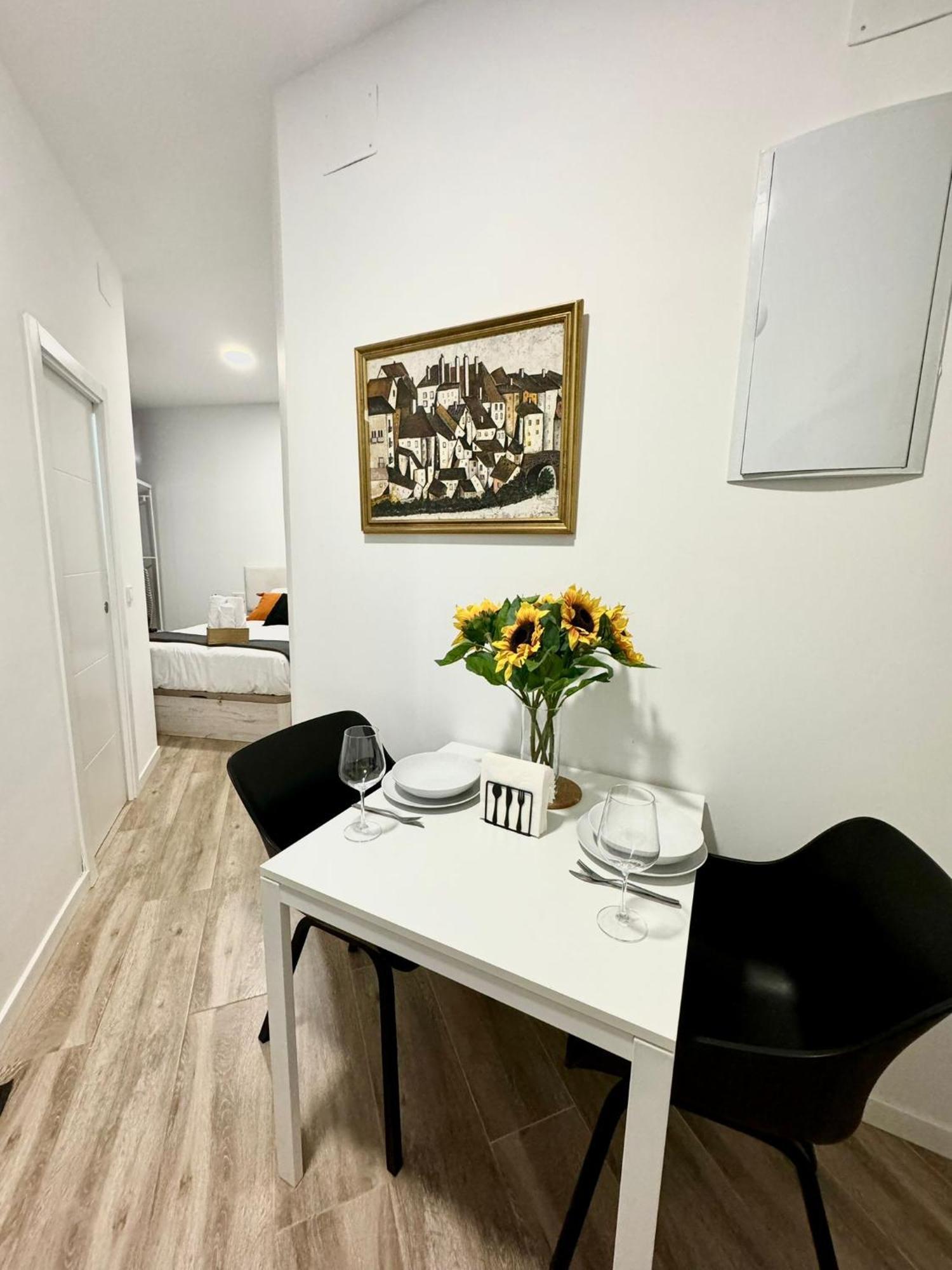 Apartamentos Madrid Connection - Universidad By Oshun Apartments 외부 사진