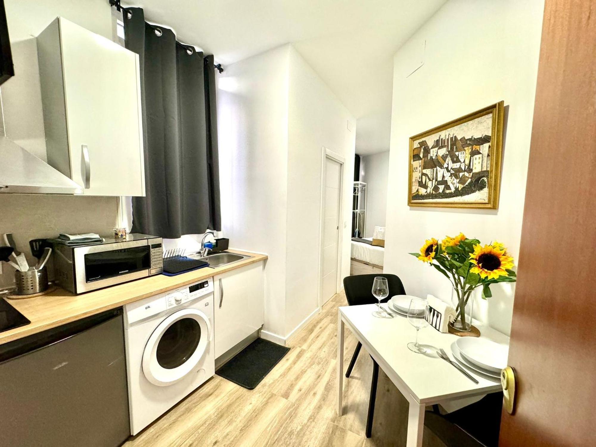 Apartamentos Madrid Connection - Universidad By Oshun Apartments 외부 사진