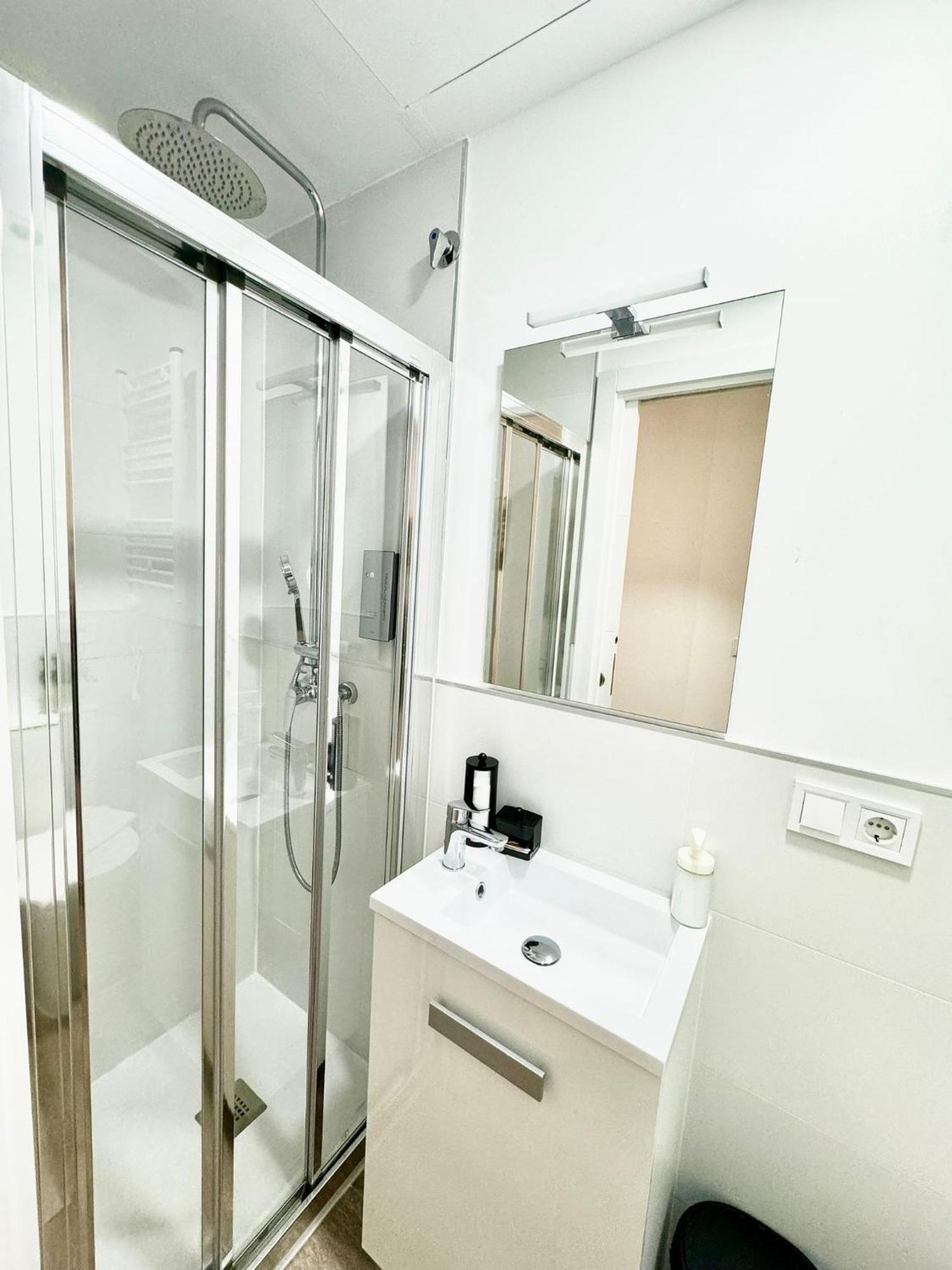 Apartamentos Madrid Connection - Universidad By Oshun Apartments 외부 사진